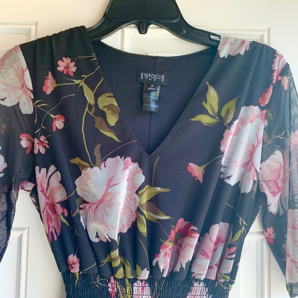 Enforcing Studio size 8 dress